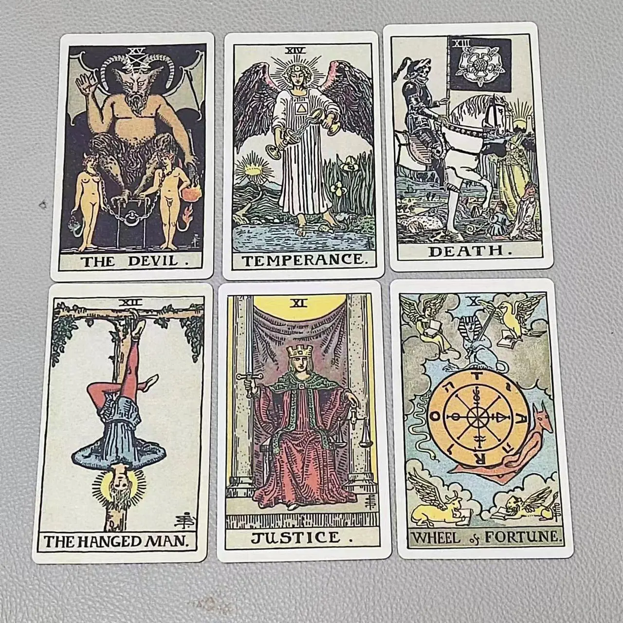 10.3*6cm The Classic Tarot 78  - Tarot Deck With Guidebook recension och pris
